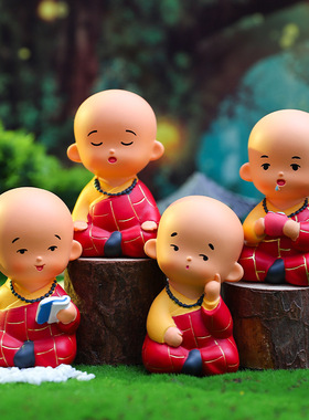 少林功夫和尚沙弥小僧阿弥陀佛合十托腮捂嘴流口水卡通工艺品摆件