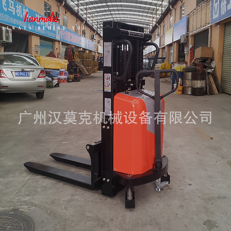广州哪里有升高车卖2吨1.6米半电动升降车全电动液压堆高车
