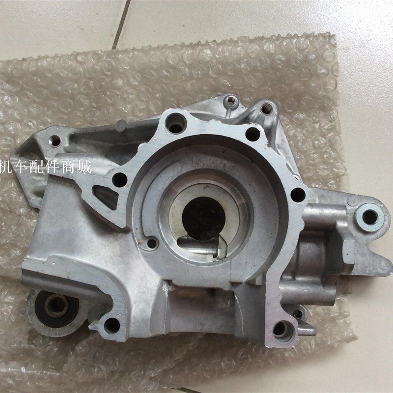 台湾原装光阳大脚吉普二冲程踏板车KBN-100CC摩托车右箱体/个