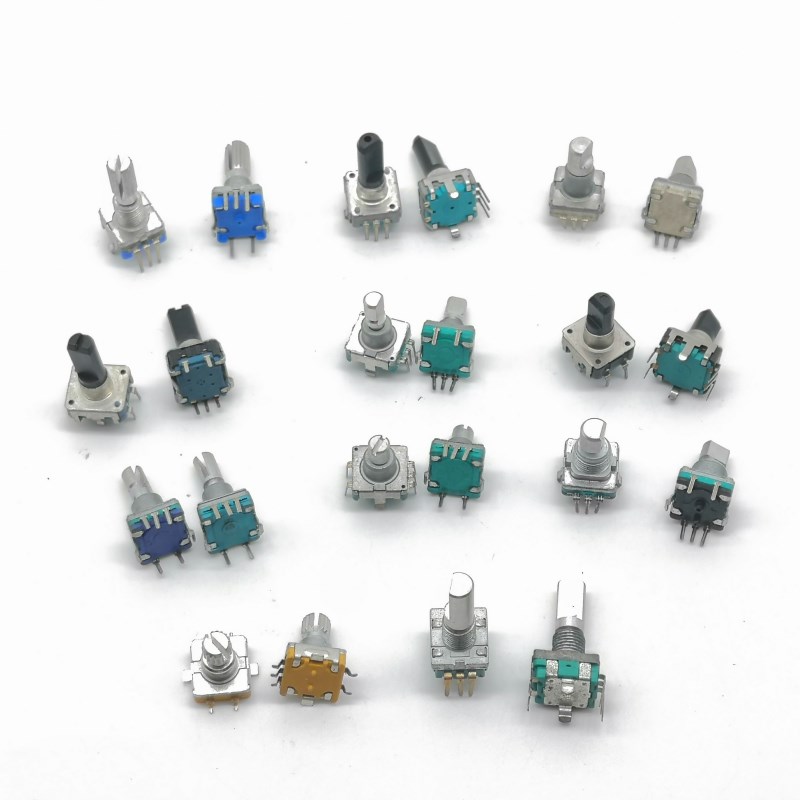 EC11旋转编码器旋钮15/20mm梅花炳/半轴音响音箱数字电位器带开关