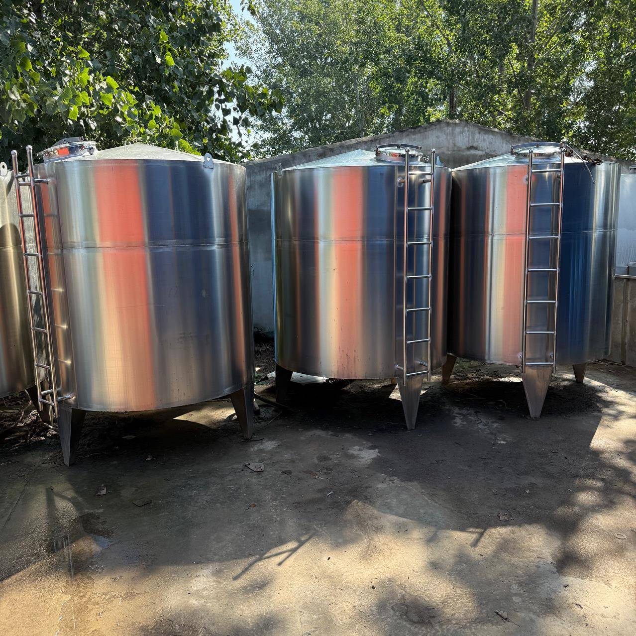 5吨不锈钢储罐立式单层电加热储罐酒罐液体储罐化工储罐