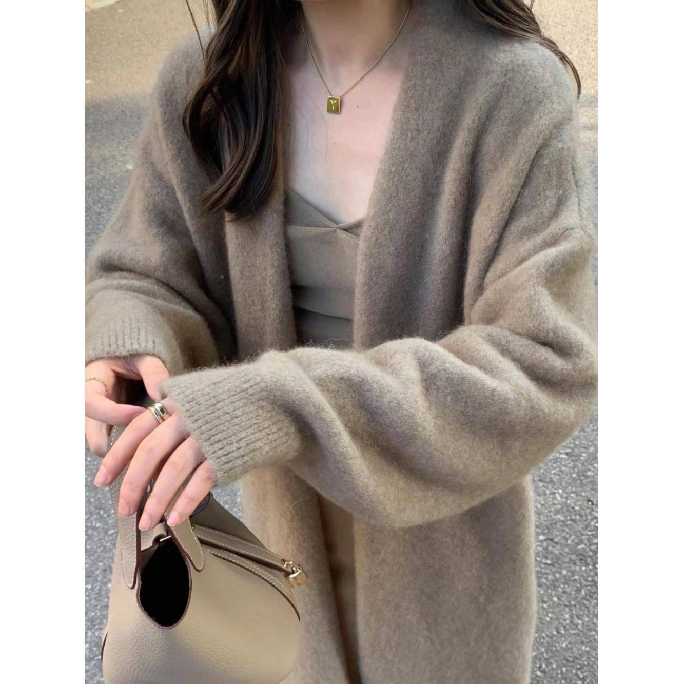 懒感香风慵过膝女中长DXK款针织开衫宽松甜美软糯温柔纯小色毛衣