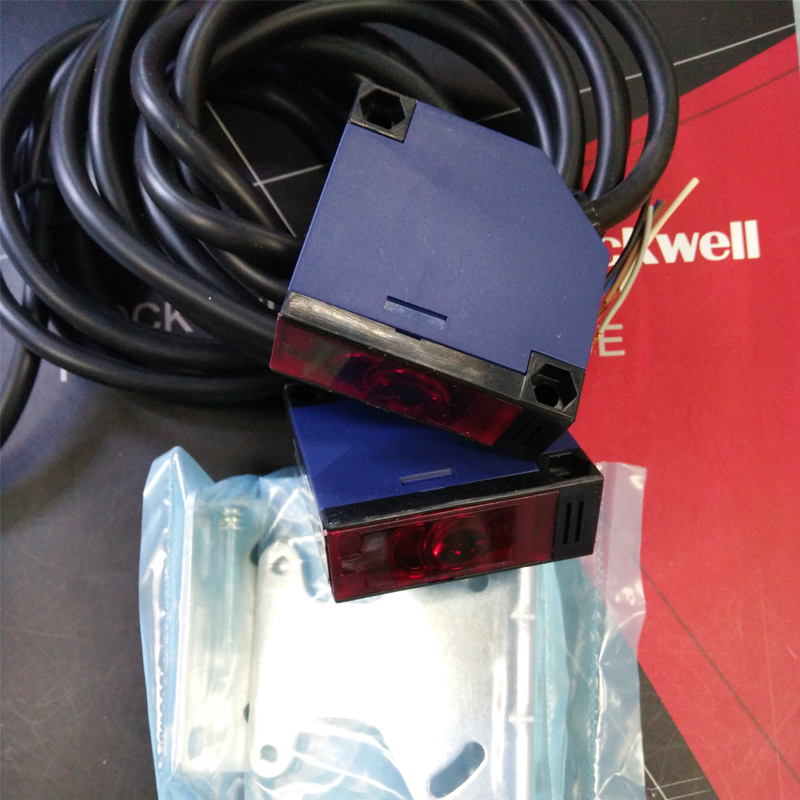莫克韦尔 T4M-T5X2 替代E3JK-5M2 红外光电传感器