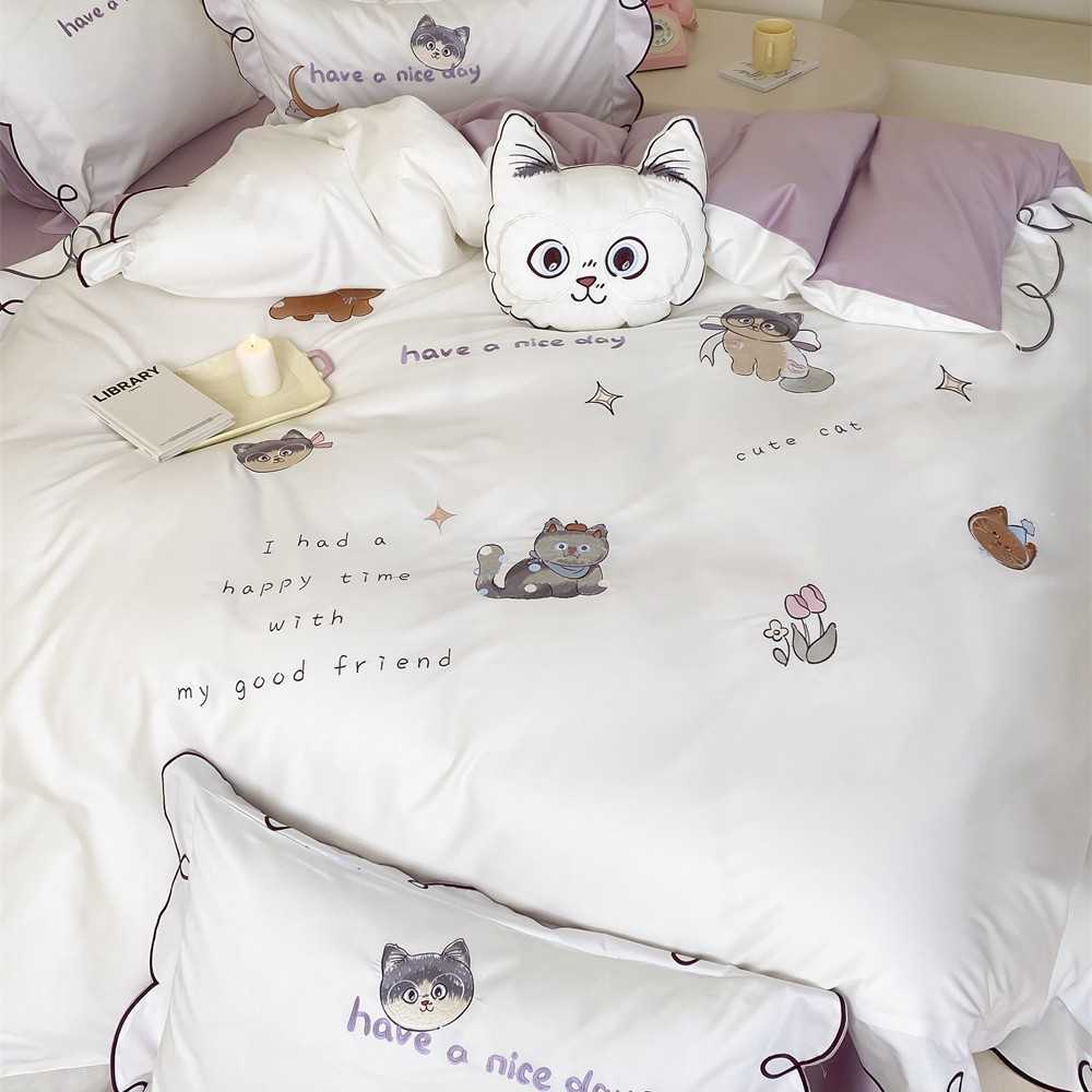 送抱枕 可爱卡通风澳棉四件套少女心床单被套床上用品