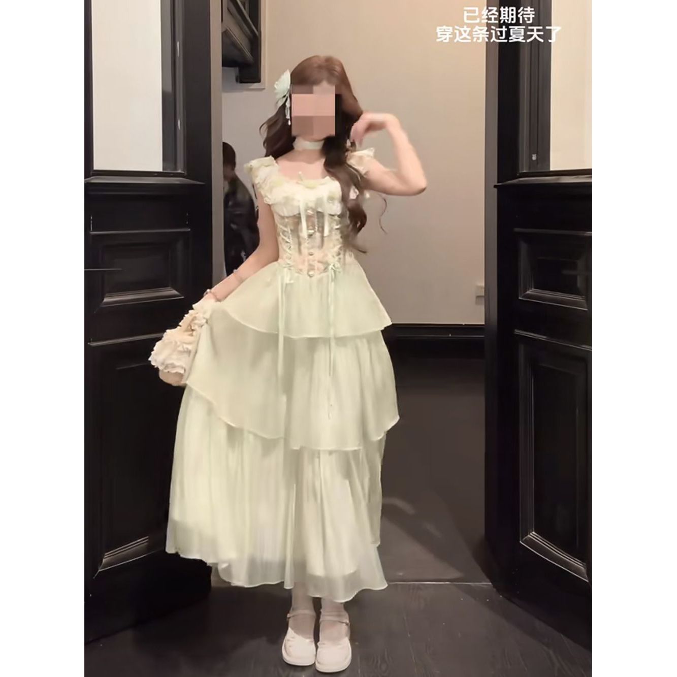 法式少女度假风碎花连衣裙女夏季新款甜美清新气质修身显瘦长裙子