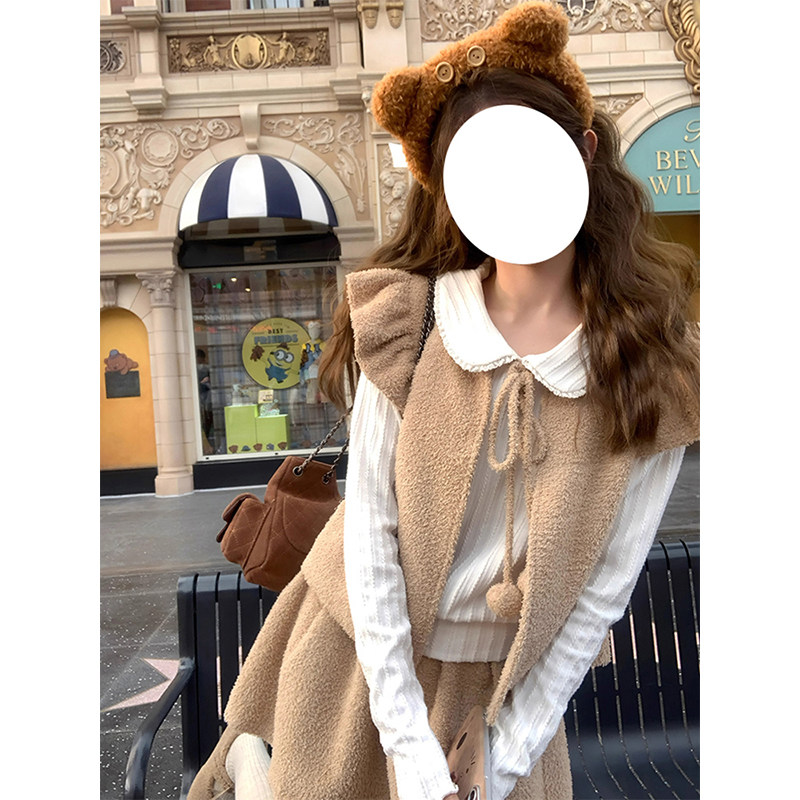 韩系甜美小个子女春秋季新款娃娃领打底衫上衣马甲半身裙三件套