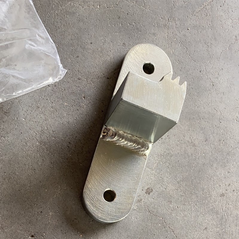 2022款路虎新一代发现3.0汽油版SE 英杰力5.0T发动机飞轮锁止工具