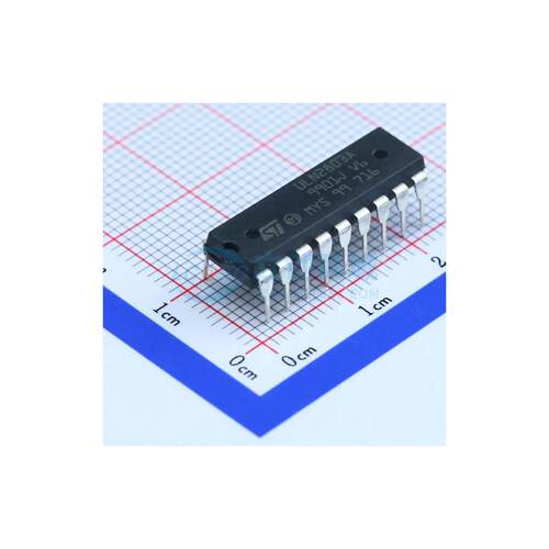 达林顿晶体管阵列 ULN2803A DIP-18 原装