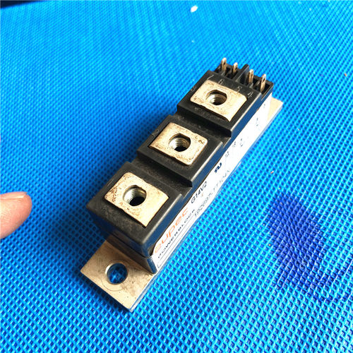 192697-TT104N是AB变频器700系列45-55kw用整流晶闸管可控硅