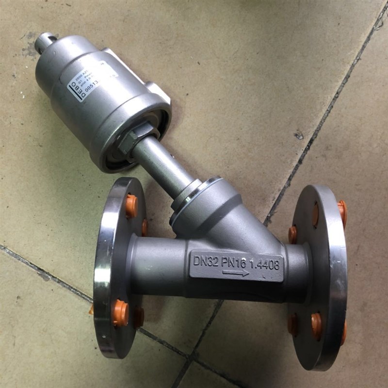 全不锈钢法兰角座阀 DN32 PN16 316L 蒸汽法兰角座阀