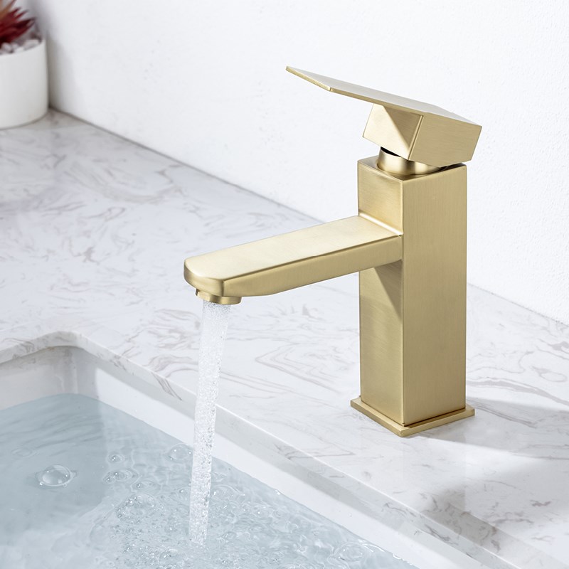 304不锈钢冷热面盆方形水龙头家用洗脸盆浴室卫生间单孔单冷龙头