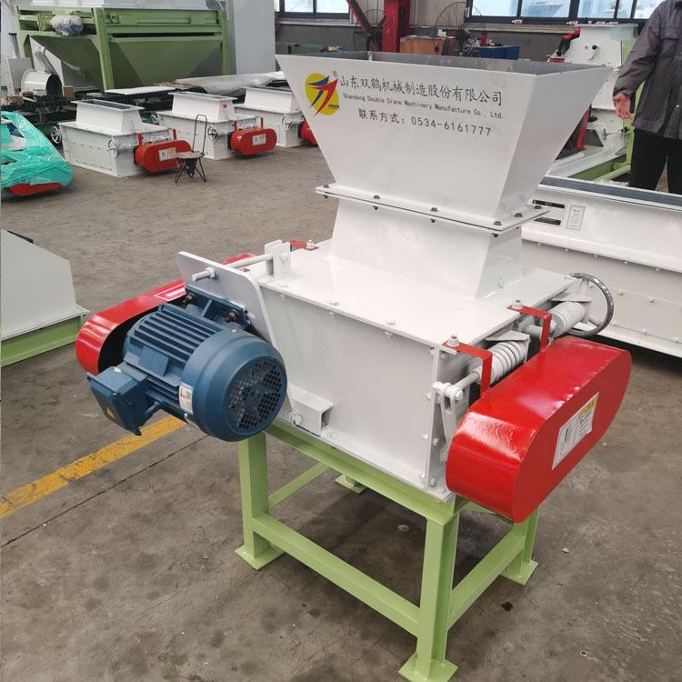 玉米破碎机鸡鸭鹅兔养殖粮食破碎机养殖用饲料破碎机