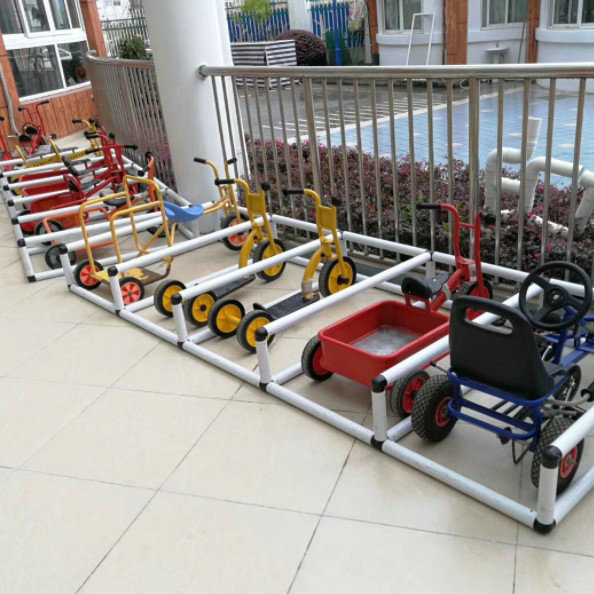 幼儿园停车位收纳架三轮自行车架户外儿童玩具脚踏平Y衡车存放架