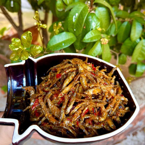 江西小炒香辣小鱼仔即食特产淡水湖下饭菜追剧零食