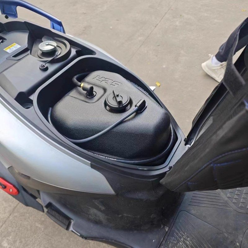 钱江劲副油箱 改装加大副油箱加装自动供油油箱,摩托车/装备/配件,油箱/油箱盖,淘宝优惠券,粉丝福利购,淘宝优惠卷