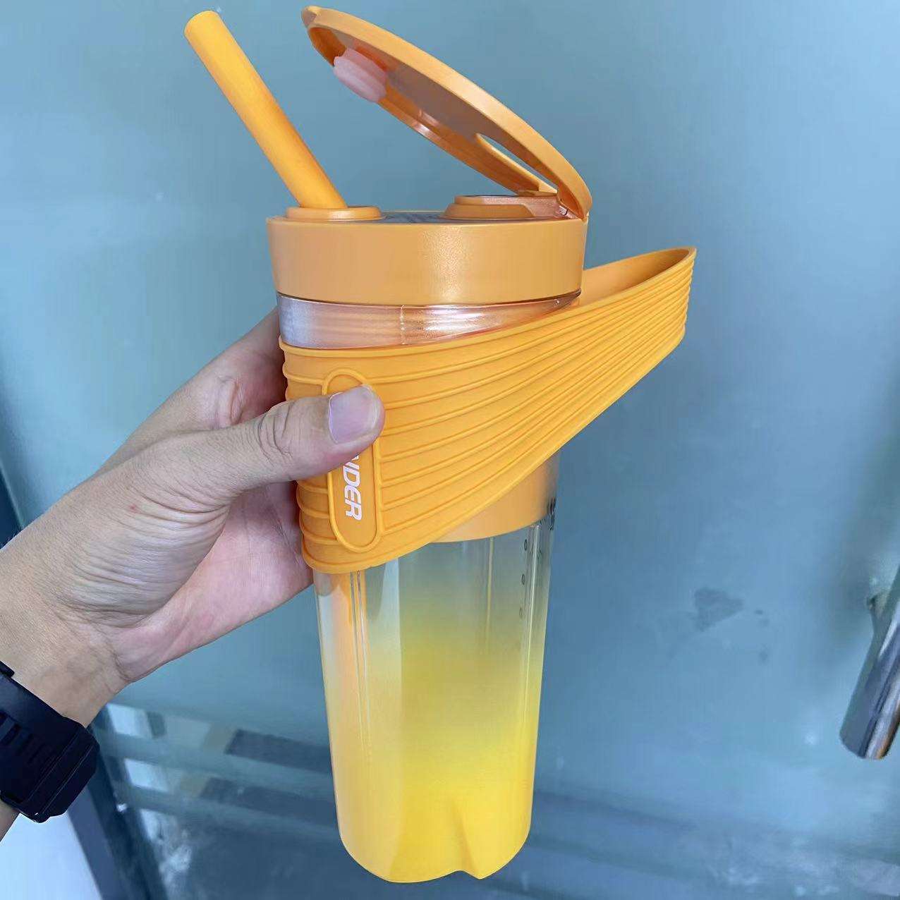 手持充电迷你果汁杯多功能电动榨汁机家用便携式小型榨汁杯果汁机