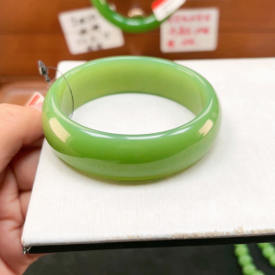 H75碧玉浓粉绿宽胎0结构无包容5859毕业展馆级正价32w难得一见