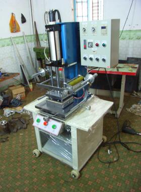 大型气动平面皮具烫金机压痕烫金机台湾品质厂家直供