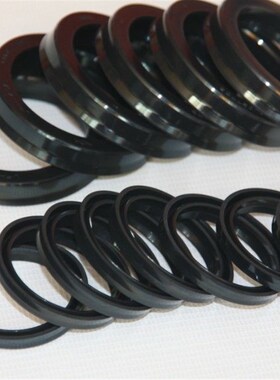 30x47x7  28x62x10 油封 漏油克星 20个一卷