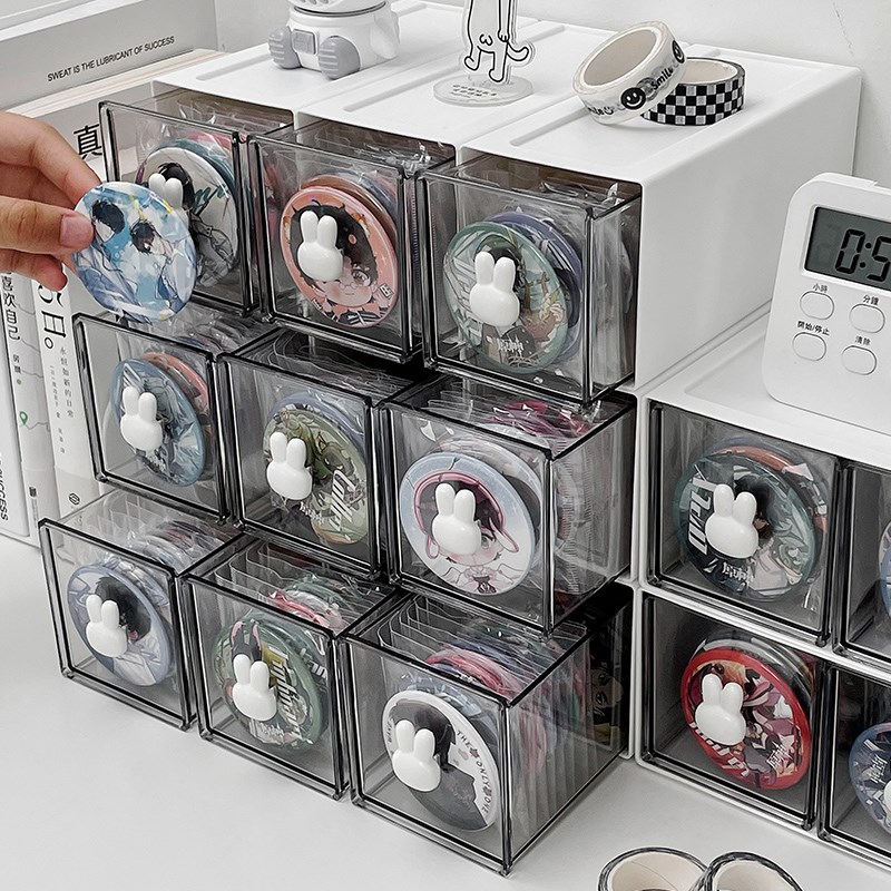 桌面吧唧收纳盒亚克力透明抽屉式化妆品色纸置物架周边立牌展示架