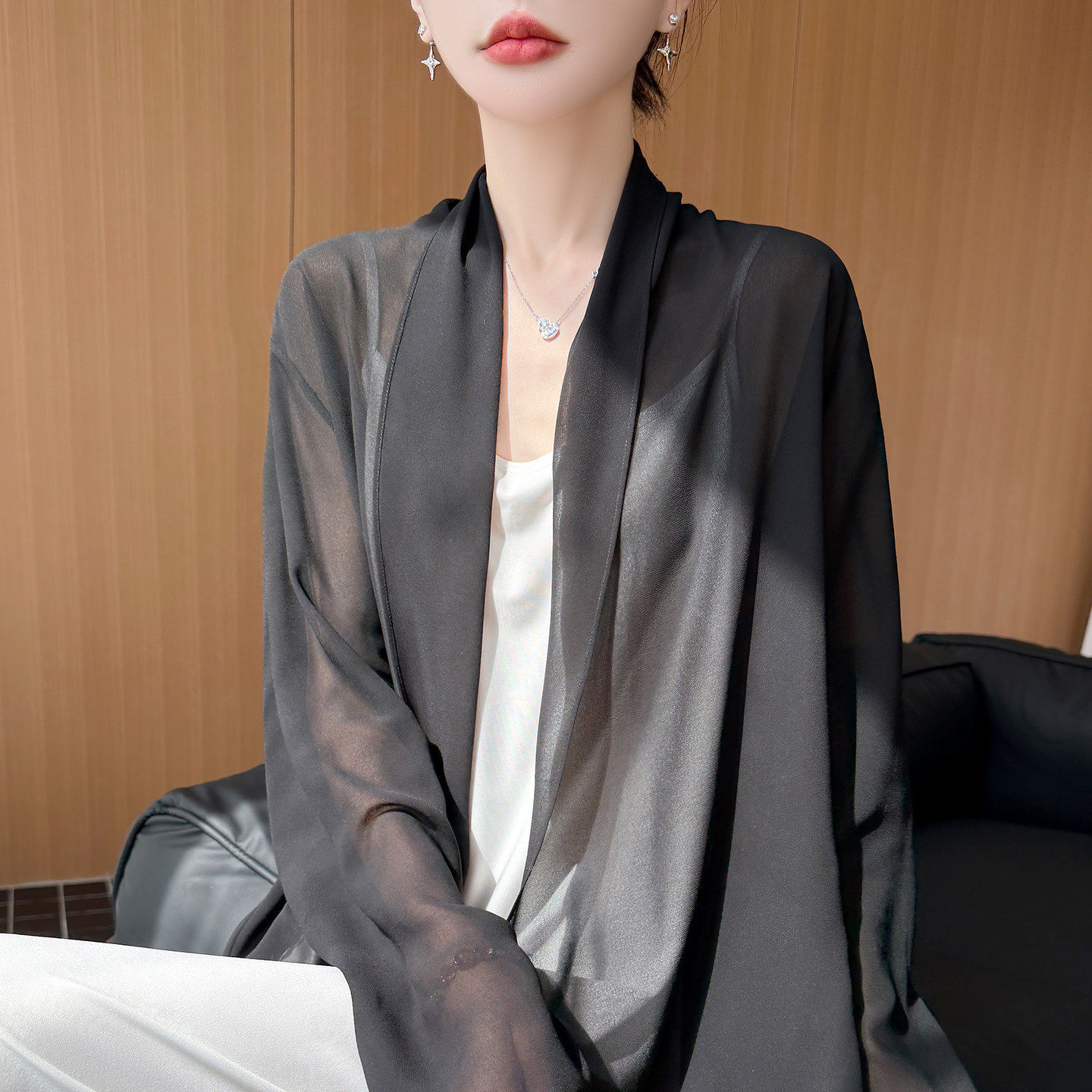 夏季轻奢乔其纱垂坠感防晒披肩开衫女薄纱透气配裙子外搭罩衫上衣