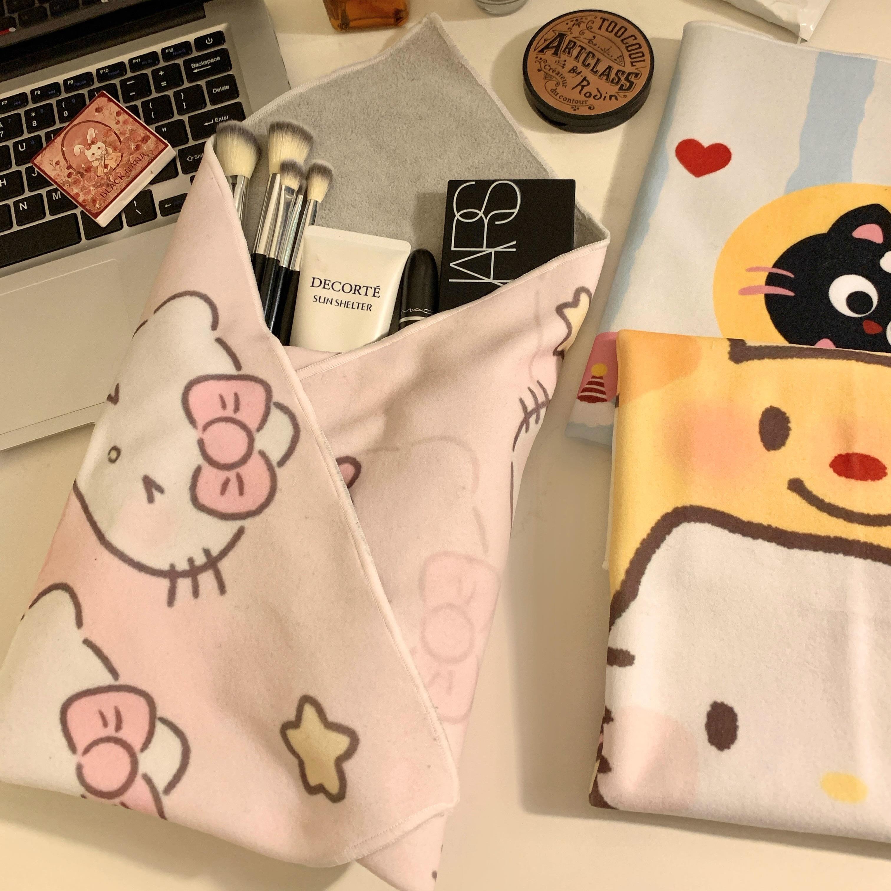 可爱KT猫p人化妆包女可携式大容量懒人洗漱收纳袋旅行魔术贴百布