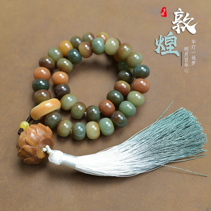 敦煌风化白玉菩提根手持手串