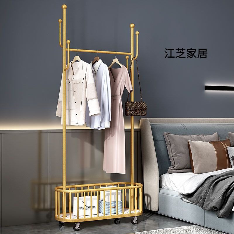 新款 衣架落地卧室挂衣架金属移动带轮家用客厅衣帽架网红轻奢置