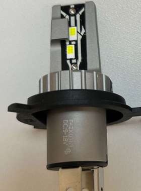 通用大灯灰色H4 H8 9005 9006 880 881即插即用雾灯led汽车大灯