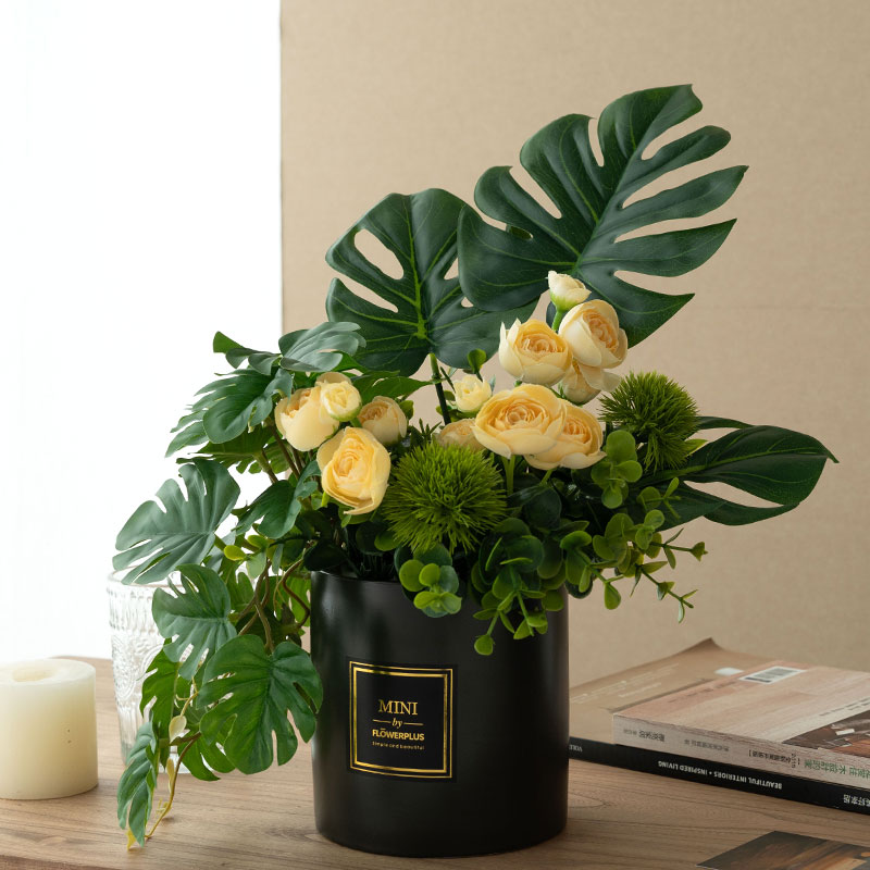 森系仿真花假绿植轻奢高级手感龟背叶客厅餐桌玄关餐桌装饰摆件设