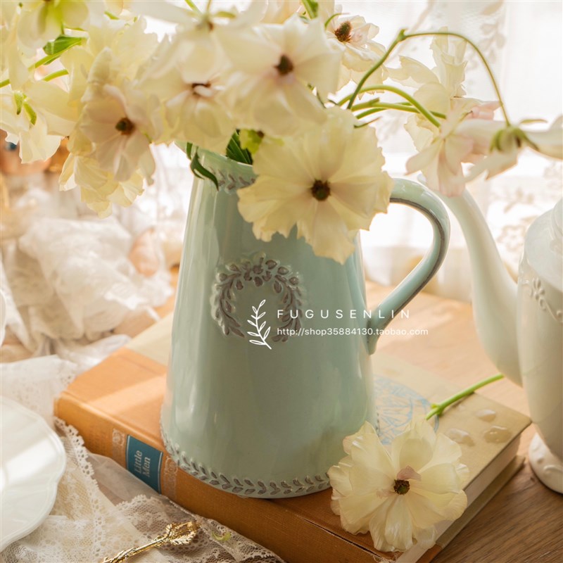外出口清新欧美法式田园陶瓷浮雕水奶壶水培干鲜插花瓶水养百合花