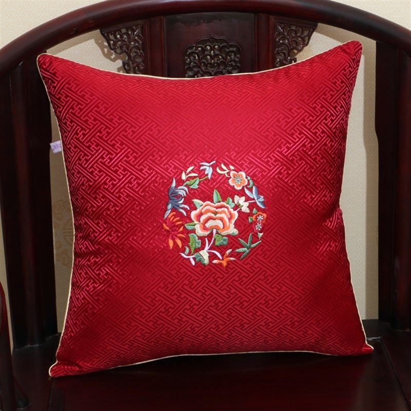 艺必旭 中式古典刺绣回纹绣花办公室靠垫 沙发垫抱枕靠枕红木