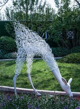 不锈钢几何梅花鹿雕塑别墅酒店项目部软装饰品售楼处室内大堂摆件