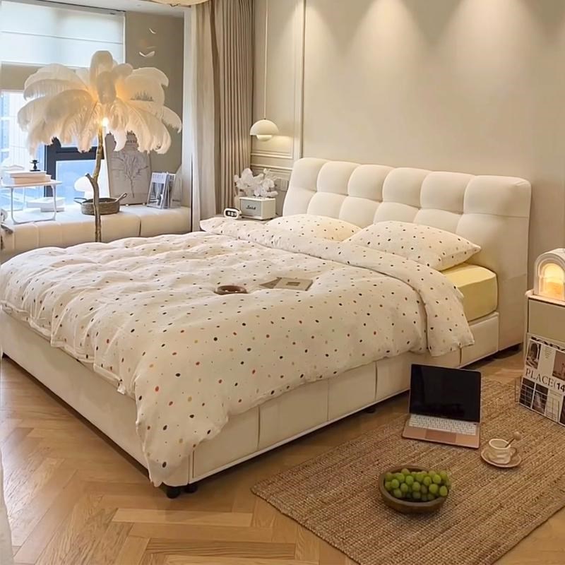 奶油风猫爪布泡芙床现代简约小户型主卧室布艺N床1.8米齐边双人床