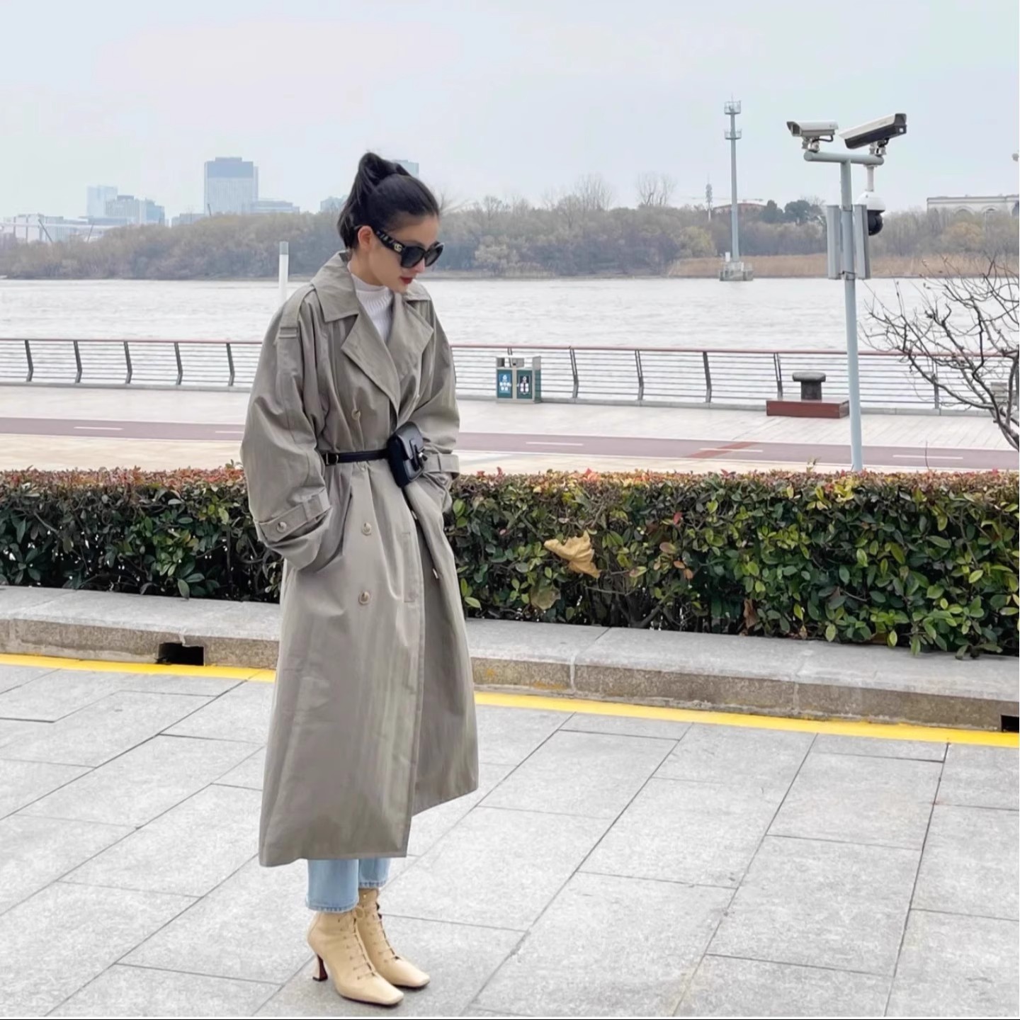 瑞典代购 折扣现货秒发 气质双排扣束腰带显瘦宽松廓形风衣外套