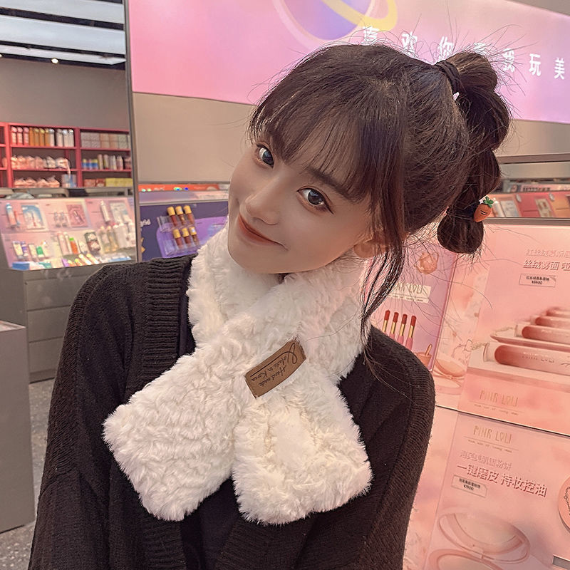 韩版潮压花皮标学生围脖小清新少女可爱百搭冬季兔毛毛绒小围巾