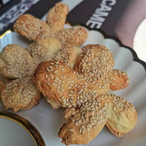 湖北天门特产精钢齿丁刚奇金刚其儿时零食（易碎食品）