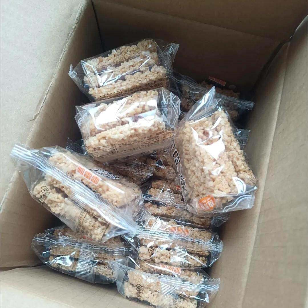 手工小米糯米脆米脆米整盒散装安徽特色休闲麻辣小吃大众化小吃饼