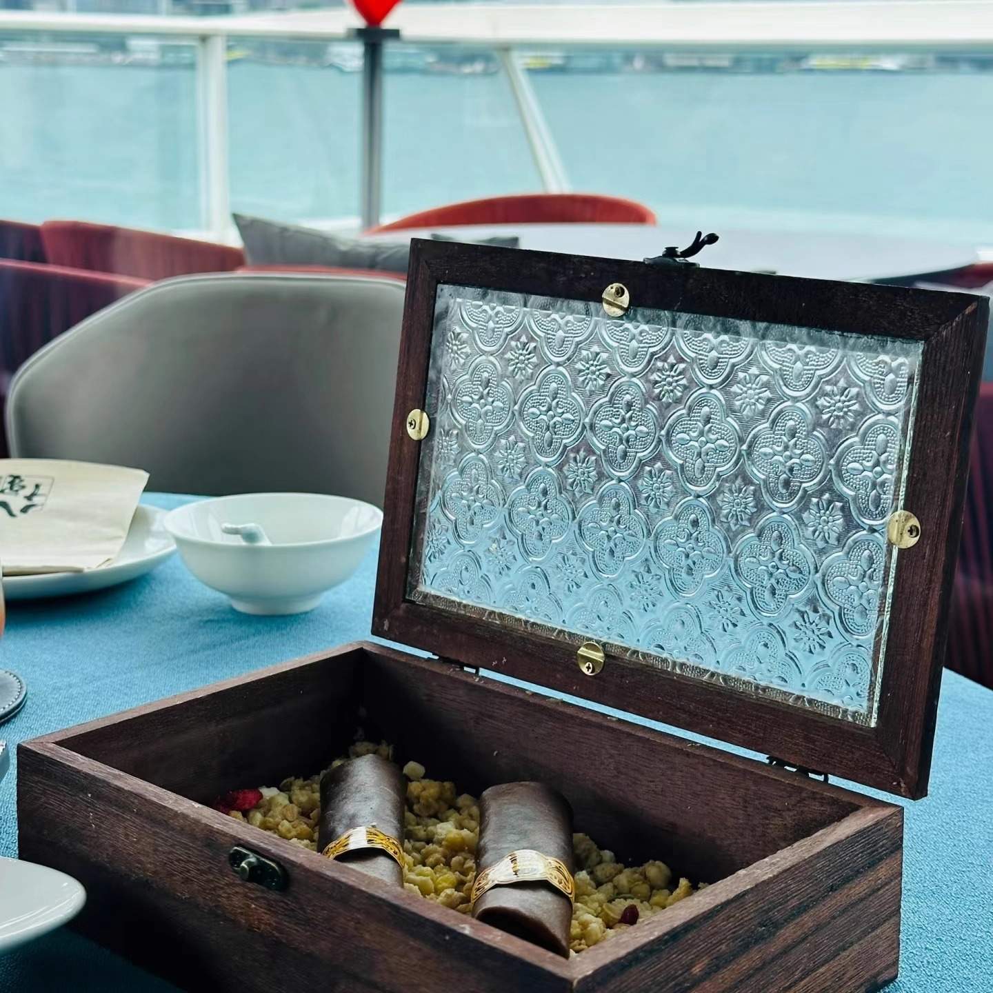 创意海棠花翻盖玻璃点心盘