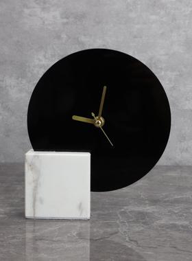 现代简约轻奢创意大理石钟饰品客厅电视柜入口桌钟家居装饰