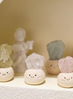 纯手工小豆丁可爱天然水晶原矿裸石工位桌面装饰情绪摆件生日礼物