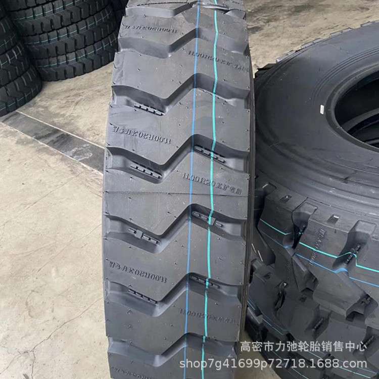 750r16LT汽车轮胎 矿山花纹重载防扎厂家现货货车轮胎750r16