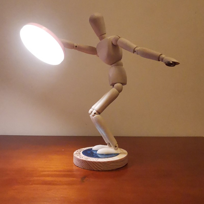 梧棣木人创意小夜灯木人组合木头人夜灯桌面摆件