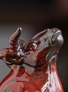 陶瓷牛气冲天摆件创意家居客厅办公室招财生肖牛桌面装饰工艺礼品