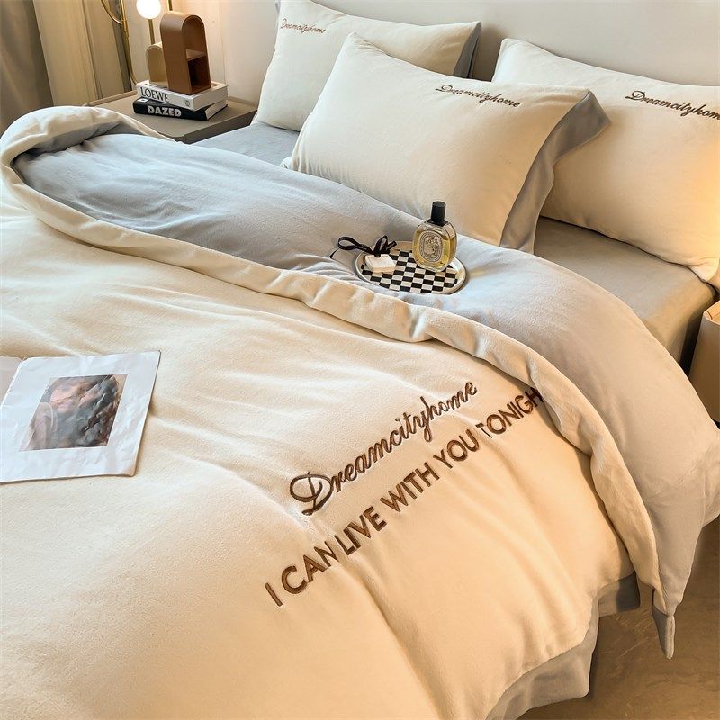 简约A类母d婴级加绒四件套加厚双面牛奶绒被套防静电法兰绒床单款