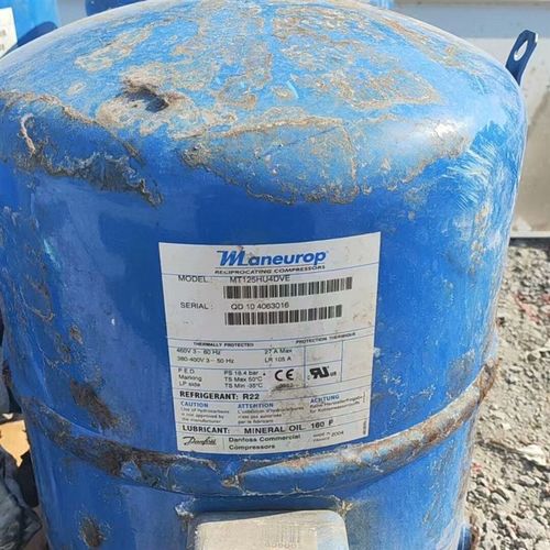 正常进囗美优乐MT125HU4DVE压缩机 实物