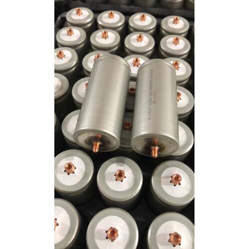 锂电池3.2V电动车组装启动电源太阳能路灯磷酸铁锂电池32650电池