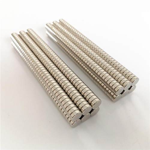 强力磁铁 强磁 圆形磁铁贴片 吸铁石钕铁硼磁铁稀土永磁8*2/3/4mm