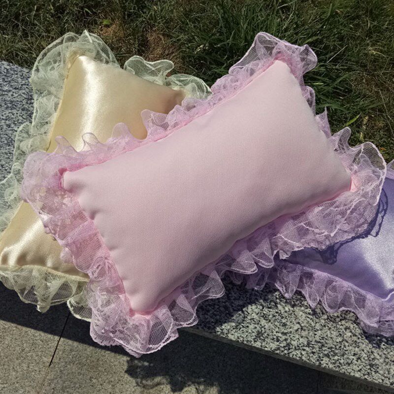 车用腰靠 蕾丝腰靠抱枕 车用靠枕 蕾丝靠垫汽车靠枕腰靠家用枕头