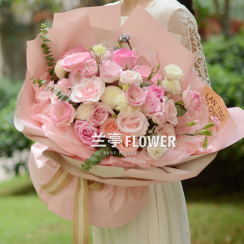 粉玫瑰韩式花束长沙鲜花同城速递鲜花粉玫瑰绣球桔梗节日祝福送花